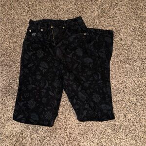 Black floral vintage ropers